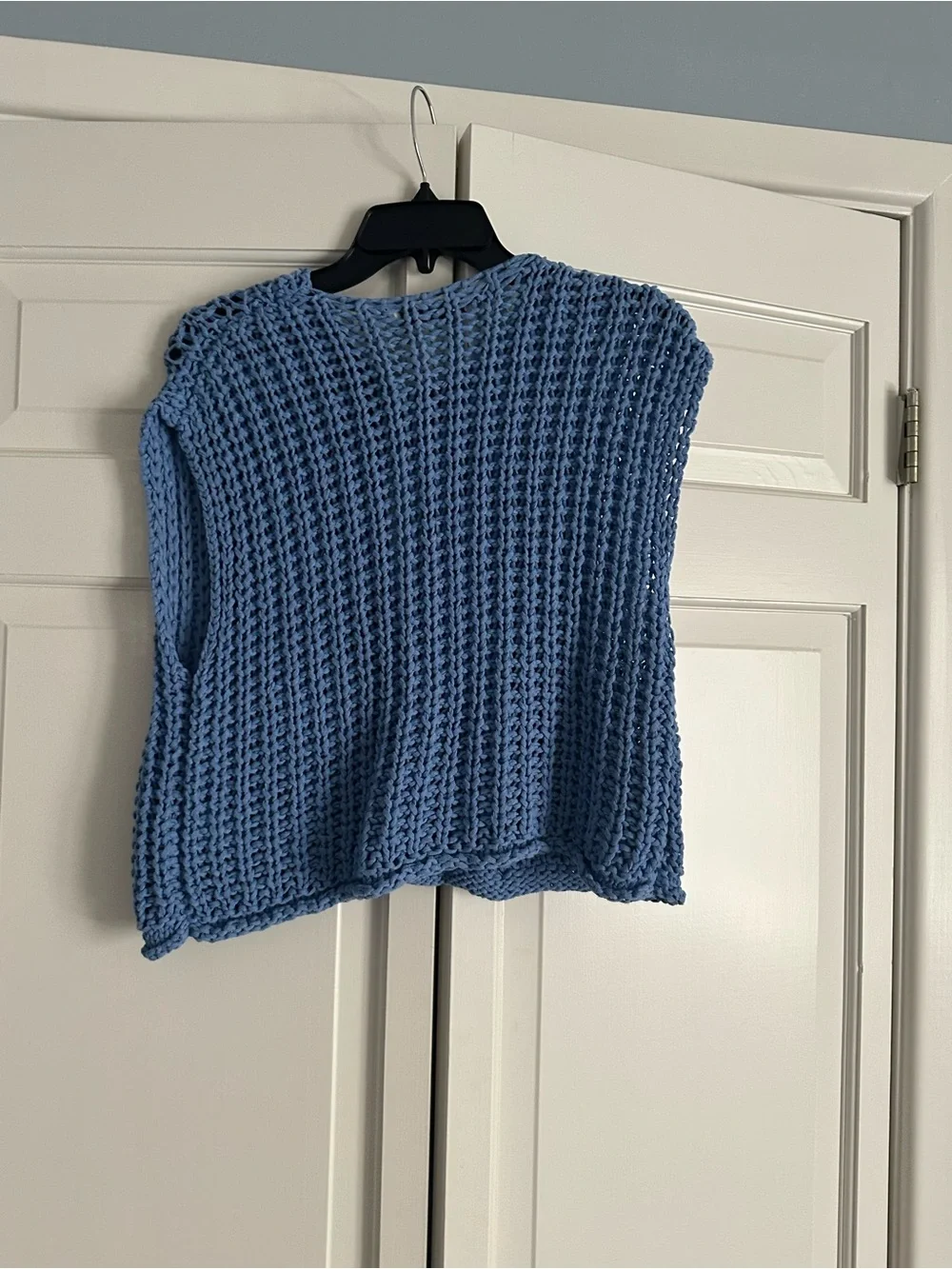 Zara Light Blue Chunky Knit Button Vest with Pockets